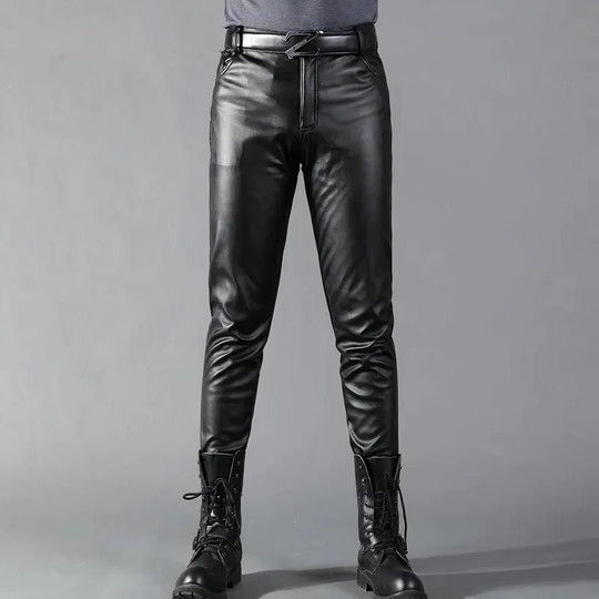 EB - Schwarze hose