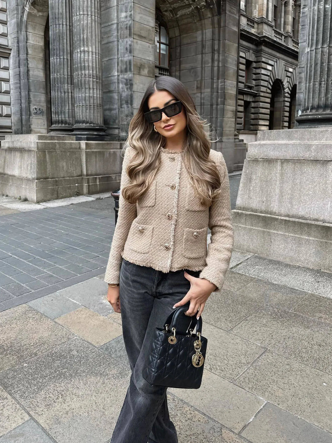 EB | Eleganter Kurzmantel mit Taschen