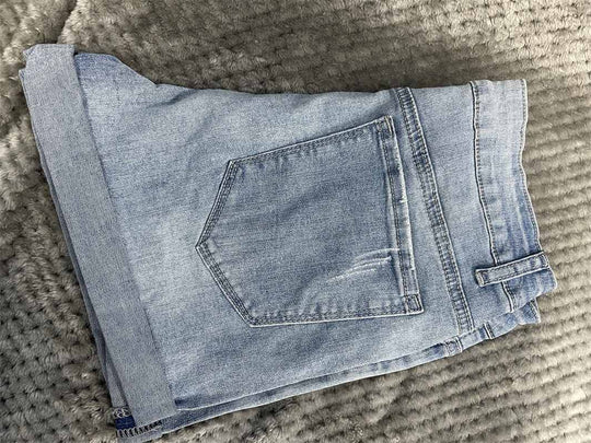 EB | Beinabschluss Ripped Jeans Shorts