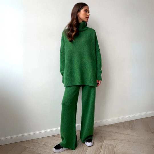 EB | Übergroßes Loungewear Set mit Rollkragenpullover und Weitbeinhosen
