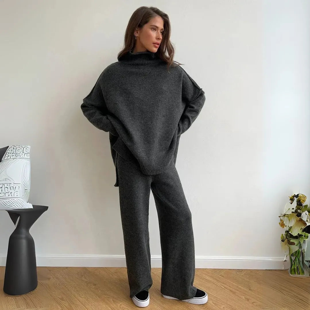 EB | Übergroßes Loungewear Set mit Rollkragenpullover und Weitbeinhosen
