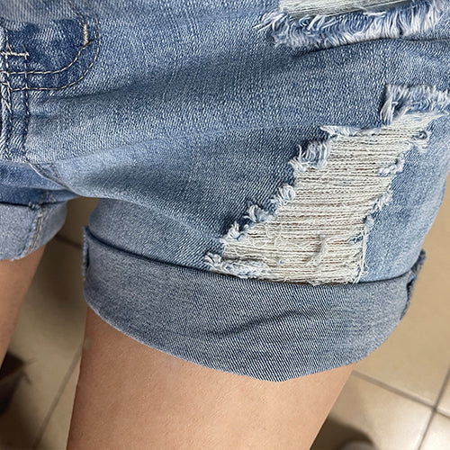 EB | Beinabschluss Ripped Jeans Shorts
