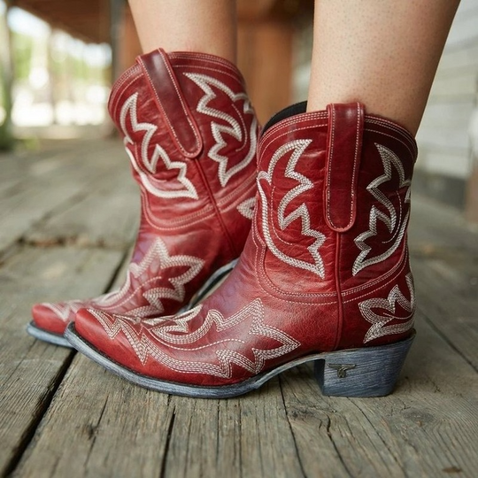 EB | Lederstiefel für Elegante Outfits