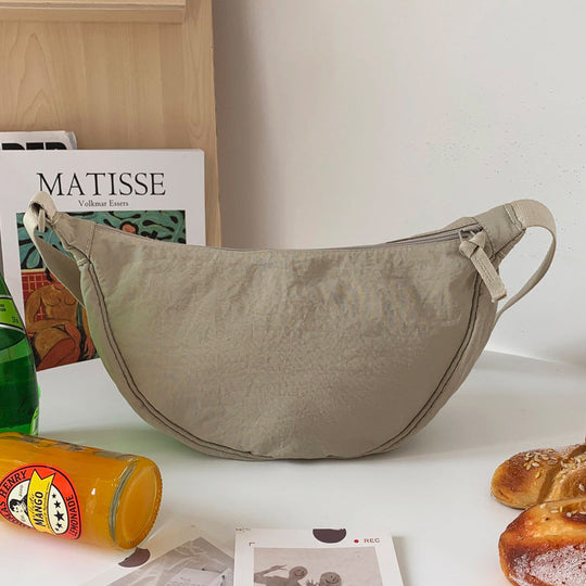 EB | Damenumhängetasche Half Moon mit Verstellbarem Riemen