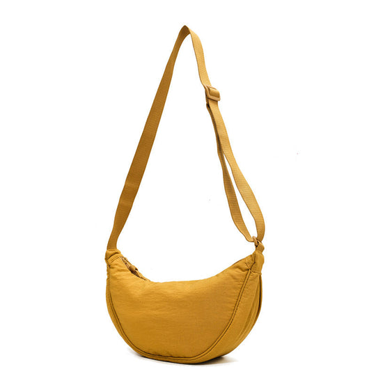 EB | Damenumhängetasche Half Moon mit Verstellbarem Riemen