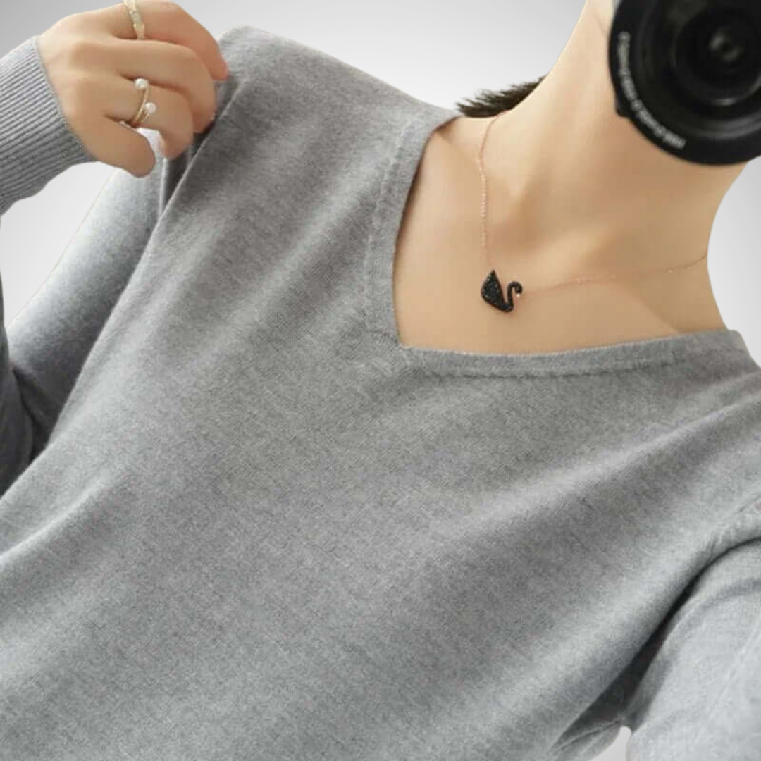 EB | Lässiger V-Ausschnitt Pullover mit Feinem Strick