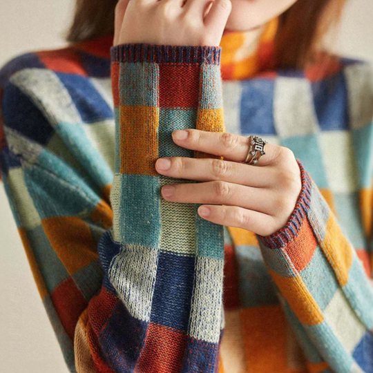 EB | Retro Patchwork Pullover