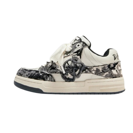 EB | Sneakers - Casual - Retro Kreuz Graffiti