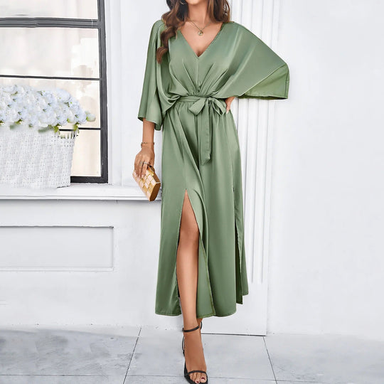 EB | V-Ausschnitt Kleid mit Schlitz für Frauen