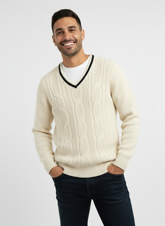EB | Strickpullover mit Ausschnitt und Zopfmuster