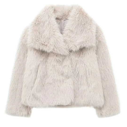 EB | Warme Pelzjacke Für Damen In Stilvollem Design