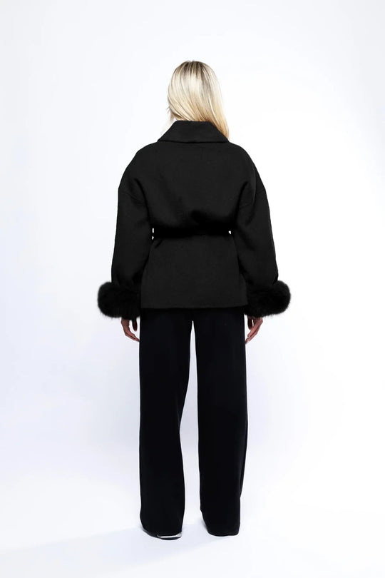 EB | Damen Wickelmantel mit luxus Kunstfell und zeitlosem Design