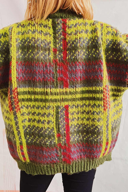 EB | Mühelose und Elegante Strickjacke