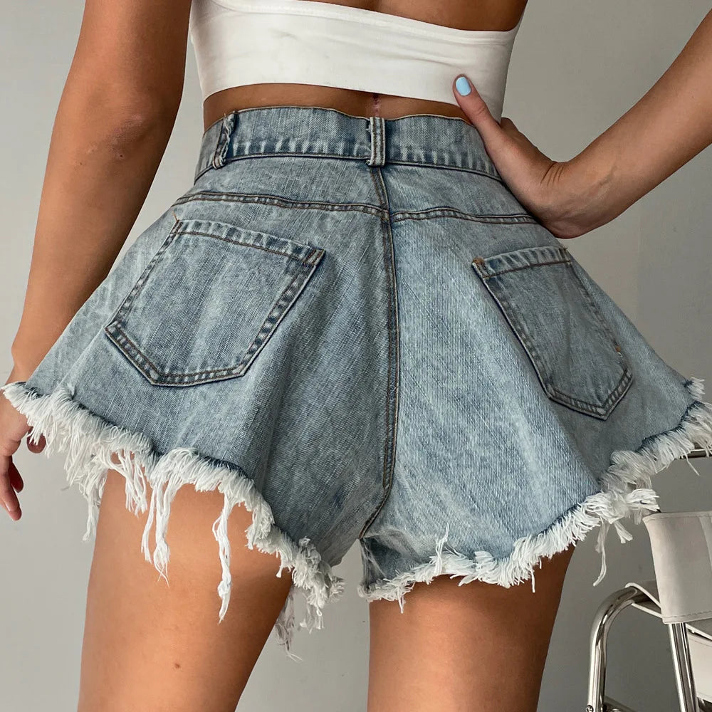 EB | Jeansshorts mit Distressed-Saum für Damen