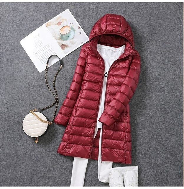 EB | Lange Daunenjacke mit Abnehmbarer Kapuze für Damen