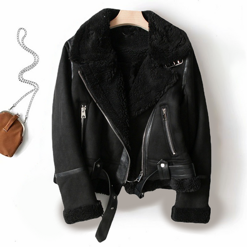 EB | Faux Schaffell Bikerjacke Reißverschlussdetail mit Gürtelabschluss