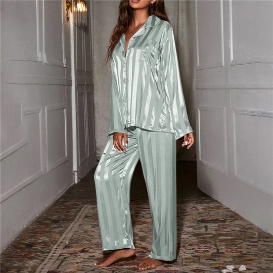 EB | Gemütlicher Pyjama