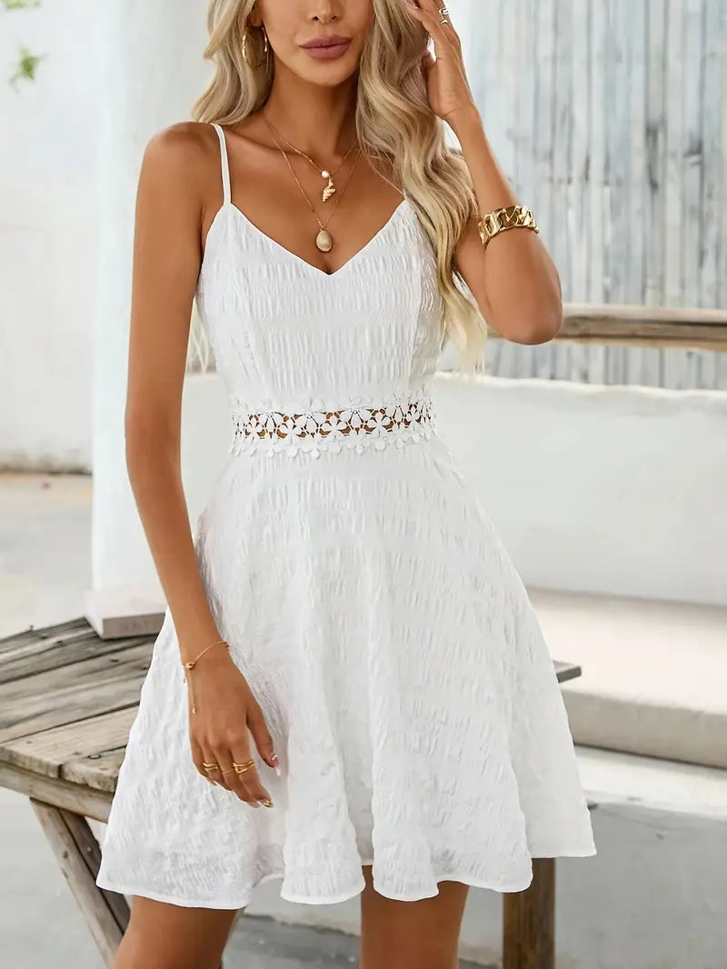 EB | Elegantes Kleid Ohne Ärmel mit Spitze, Eng Anliegender Schnitt, A-Linie und Atmungsaktivität für Strand und Fest.