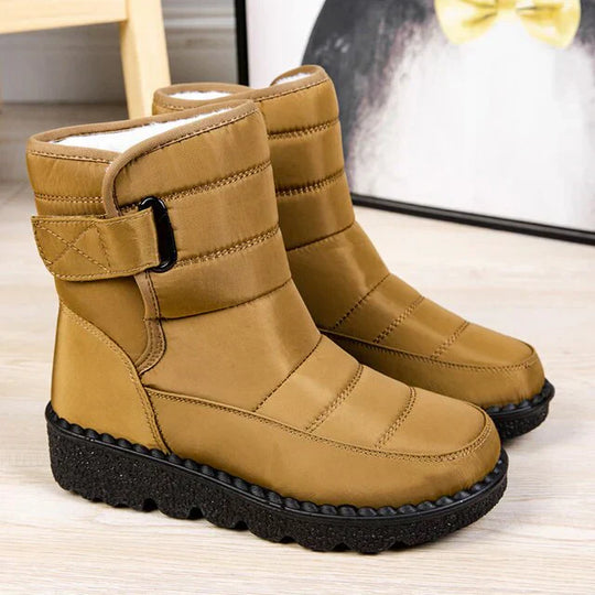 EB | Dickfüßige Stiefel