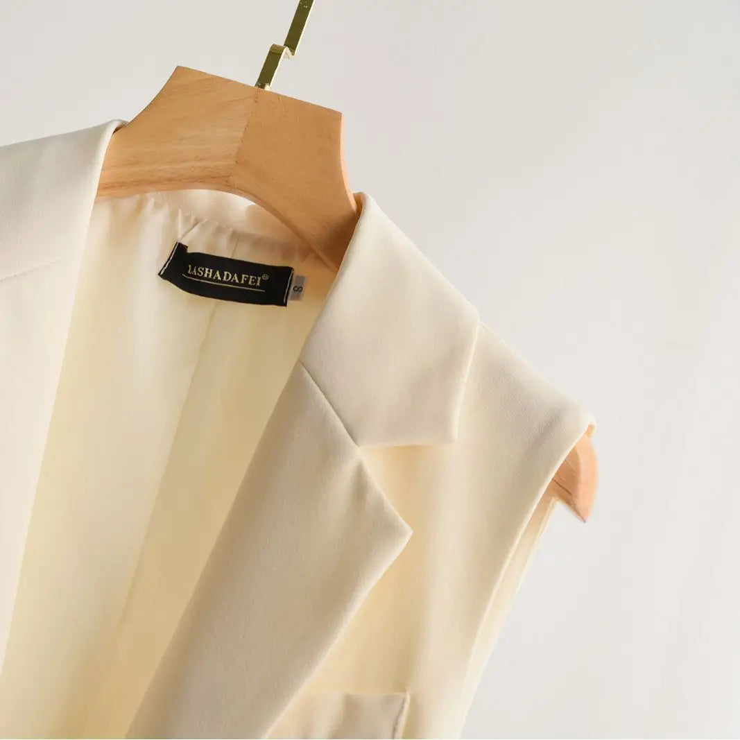 EB | Klassischer Ärmelloser Blazerkleid mit Reverskragen