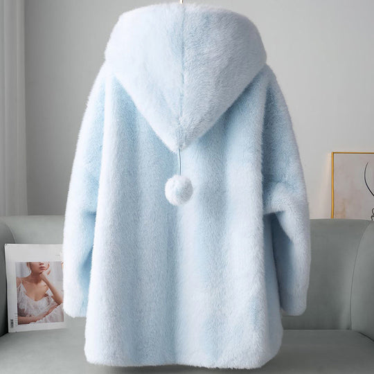 EB | Faux-Fur-Hoodie mit Pom-Details