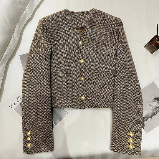 EB | Cropped Blazer – Taillierter Schnitt mit Goldfarbenen Knöpfen