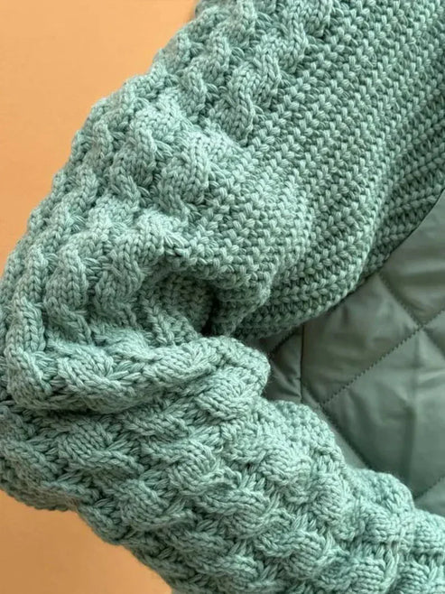 EB | Gesteppte Jacke Texturierte Ärmel mit Reißverschluss Funnel Neck