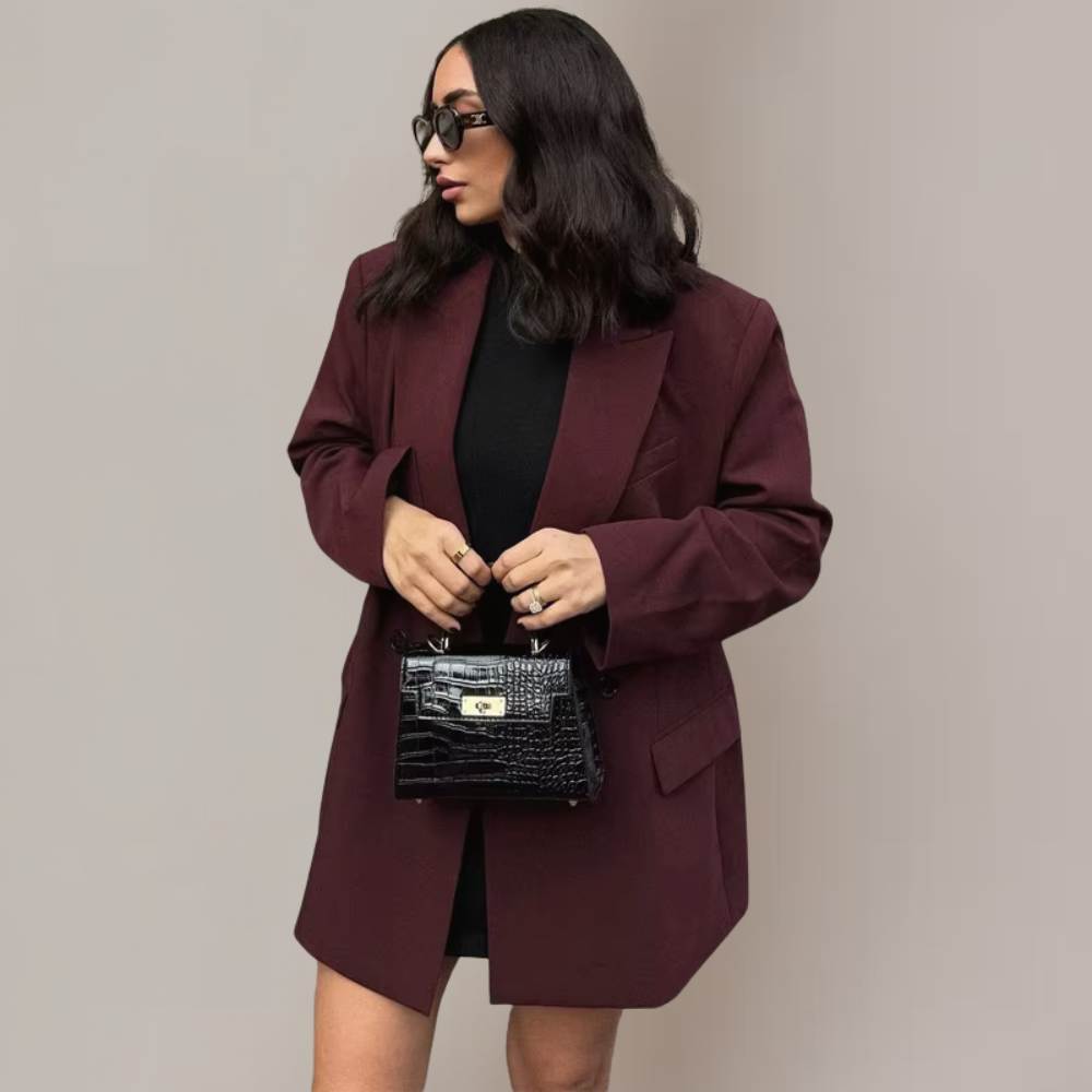 EB | Taillierter Burgunder Blazer – Verfeinerte Passform für Schicke Freizeit-Looks