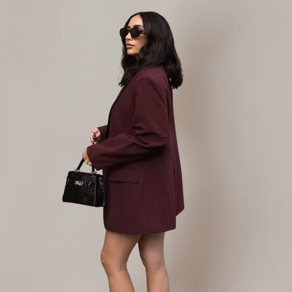 EB | Taillierter Burgunder Blazer – Verfeinerte Passform für Schicke Freizeit-Looks