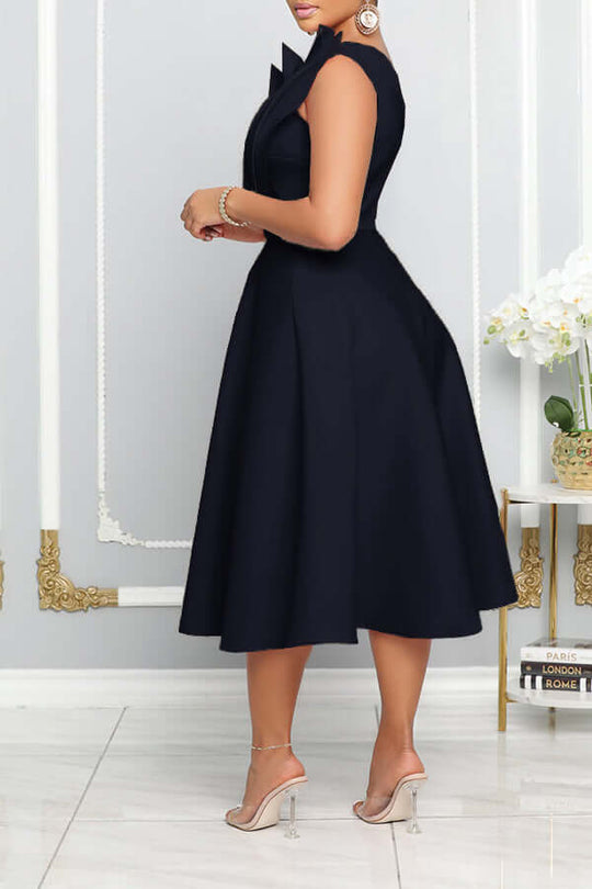 EB | One Shoulder Midi Kleid Elegante A-Linie Passform Skulpturierte Details Festliche Kleidung