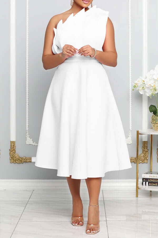 EB | One Shoulder Midi Kleid Elegante A-Linie Passform Skulpturierte Details Festliche Kleidung