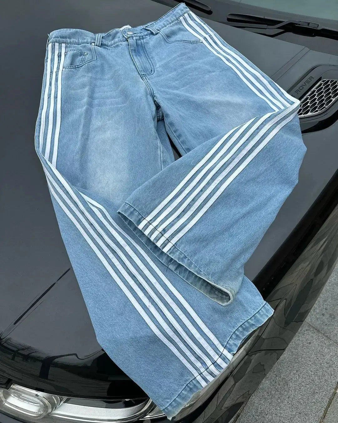 EB - Baggy-Jeans mit hoher Taille