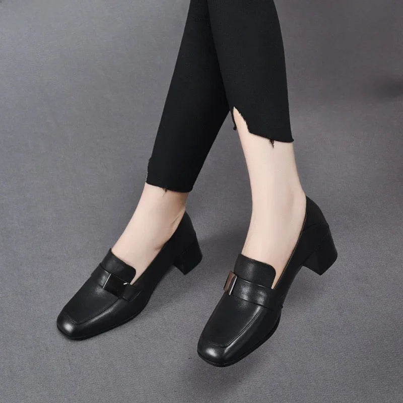 Urban Chic Leder Damen Slipper Mit Dicken Absätzen EB