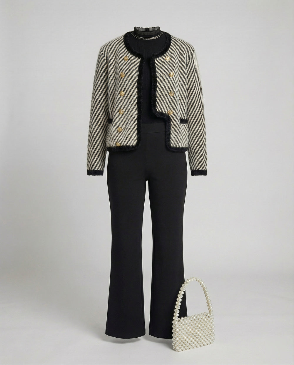 Zweiteiliges Bouclé-Set mit kurzer Strickjacke und Feinstrick-Midirock EB