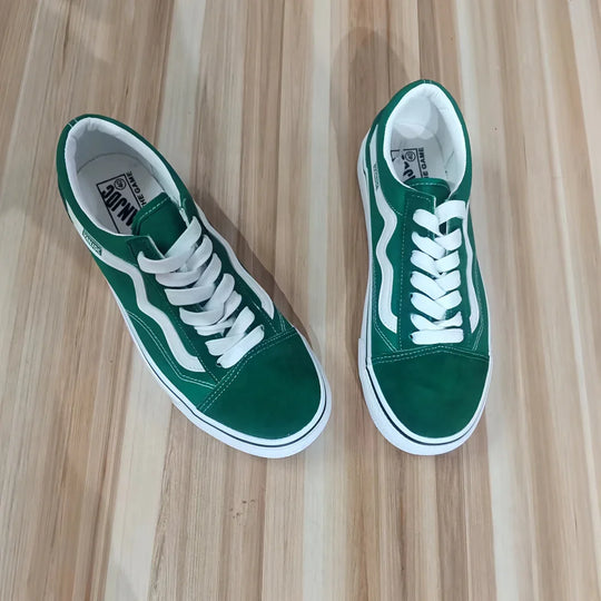 Niedrige Turnschuhe EB