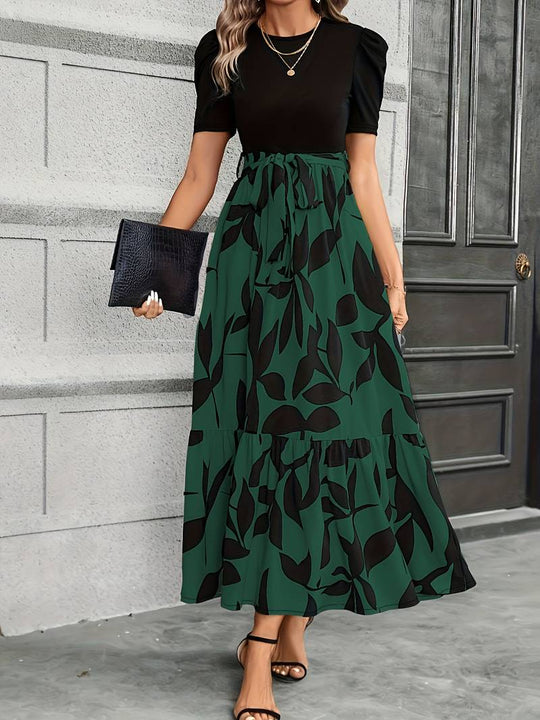 EB | Kleid mit Floralem Druck und Rundhalsausschnitt