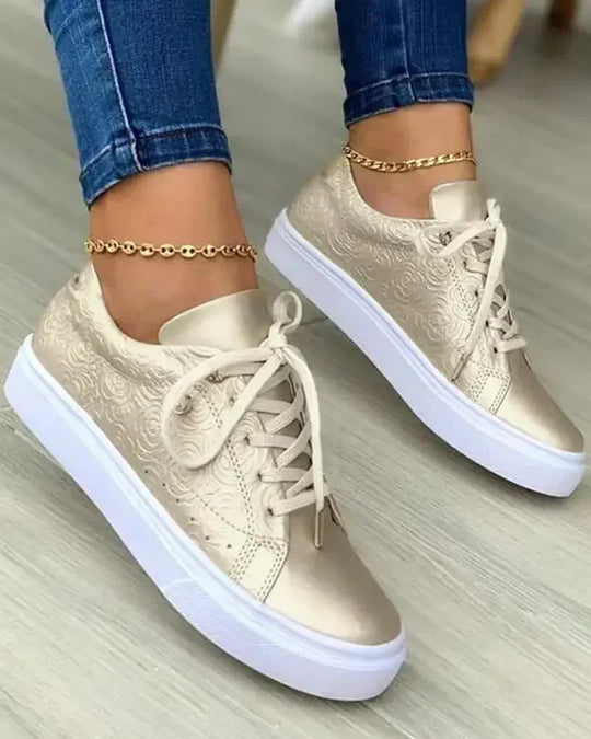 Sneakers Mit GoldDetail EB