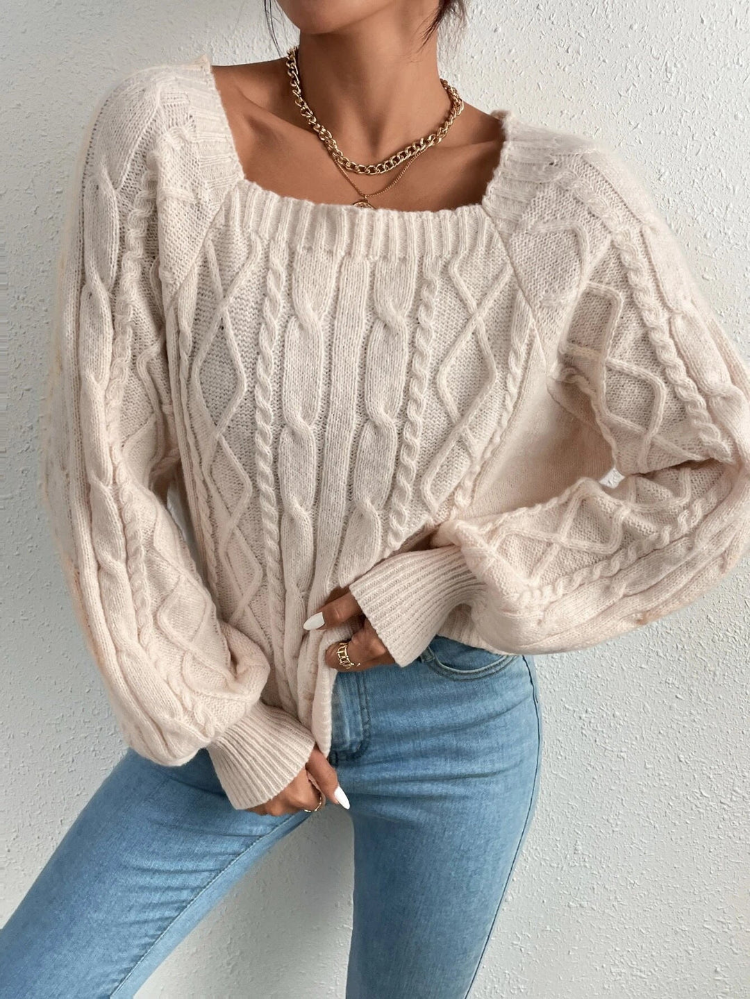 EB | Strickbluse mit Quadratischem Ausschnitt Weich und Elegant Kabelstrick