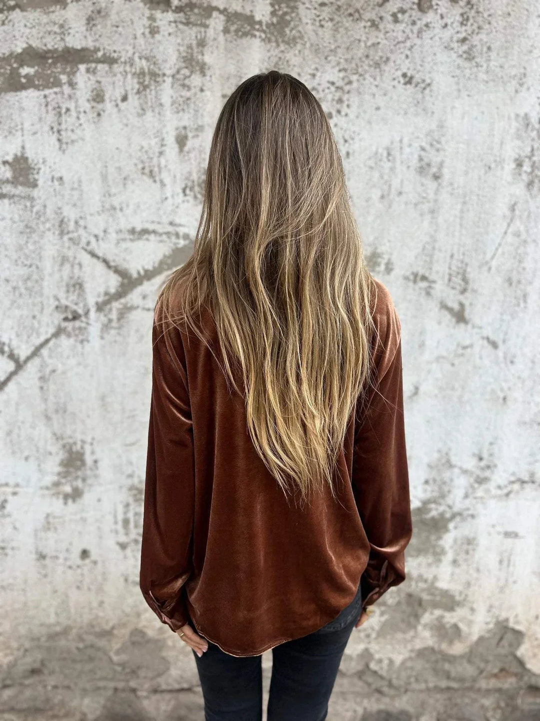 EB | Elegante Samtbluse mit Tasche Weich und Stilvoll Perfekt für Festliche Anlässe