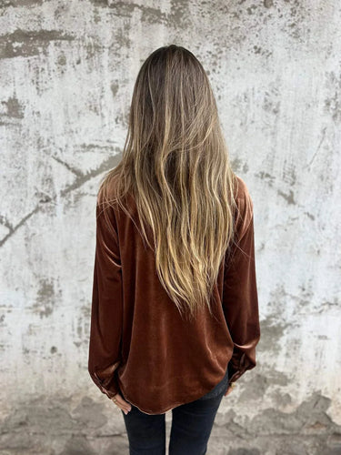 EB | Elegante Samtbluse mit Tasche Weich und Stilvoll Perfekt für Festliche Anlässe