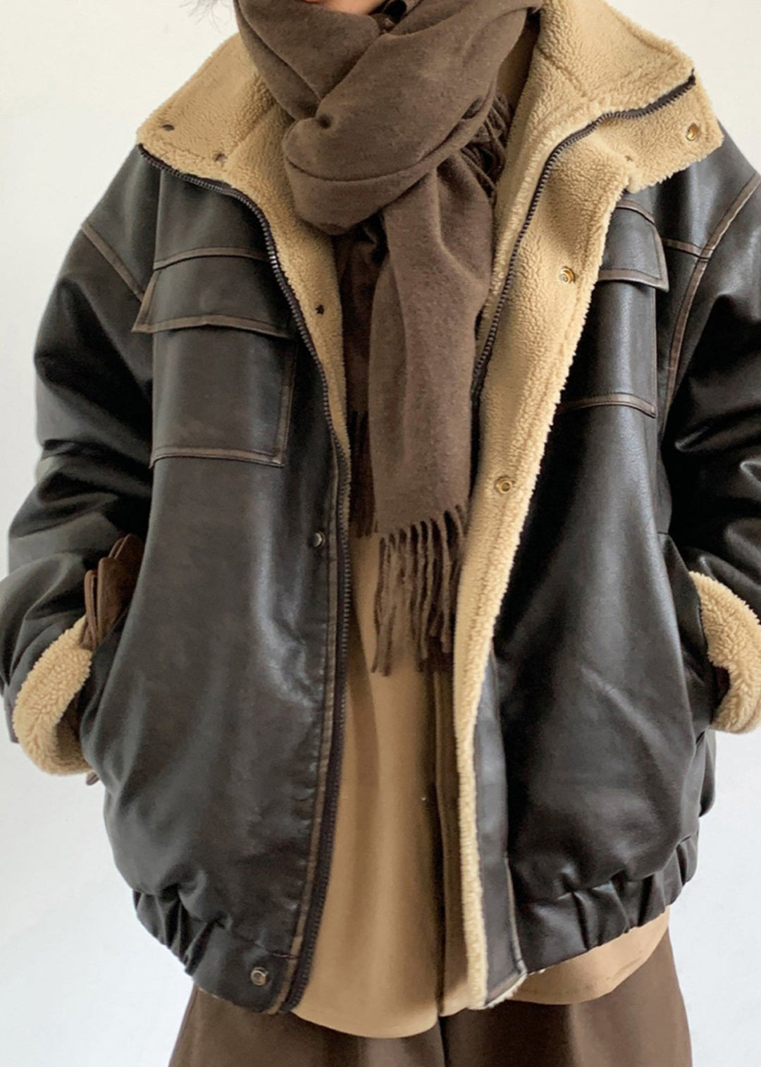 EB | Inspirierte Lammfleece gefütterte Lederjacke – Unisex-Stil