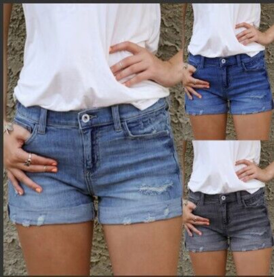 EB | Zerrissene Quasten-Denim-Shorts