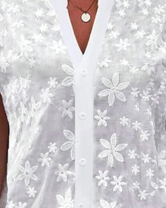 EB | Kurzärmlige Blumenbluse mit V-Ausschnitt