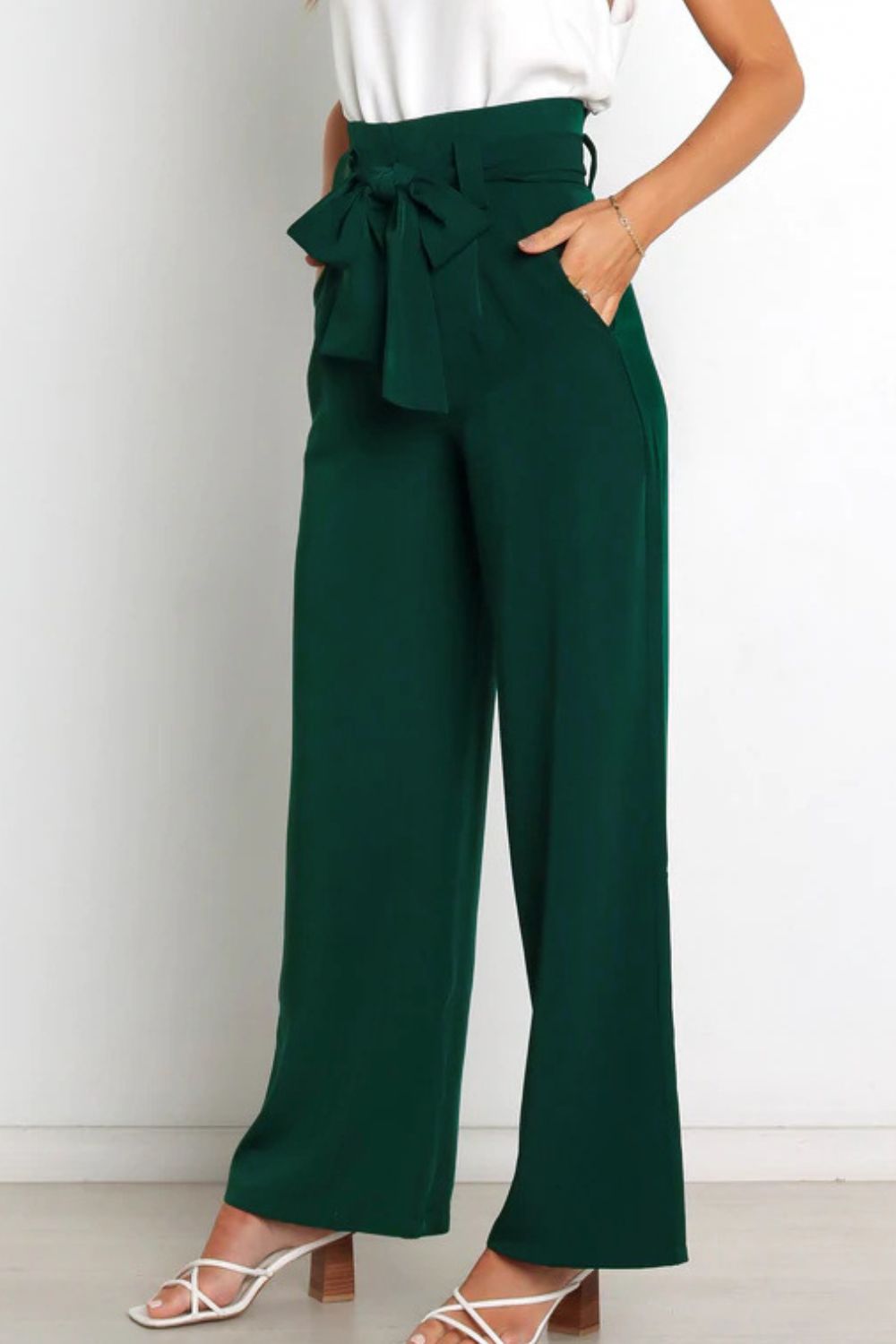 EB | Hohe Taille Paperbag Hose mit Schleifendetail