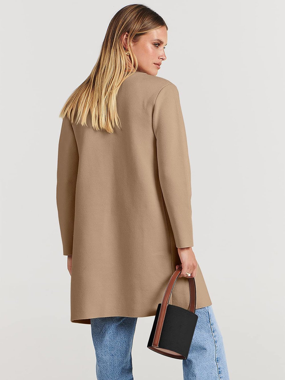 EB | Neue stilvolle Jacke mit Revers