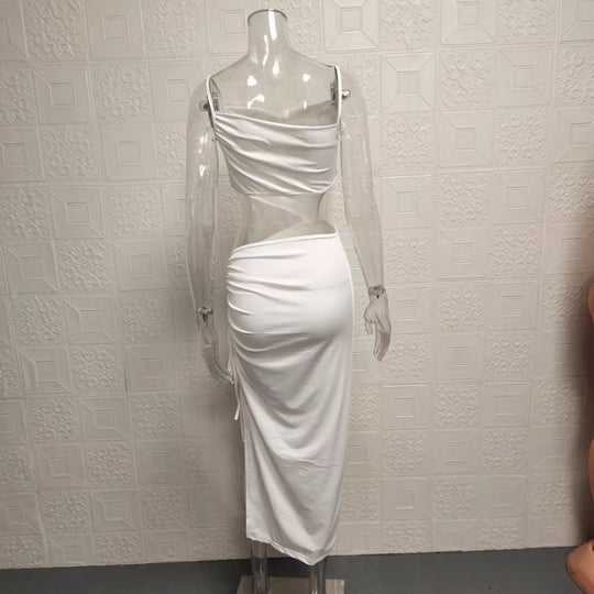 EB | Schrumpfendes plissiertes unregelmäßiges Kleid mit schräger Schulter