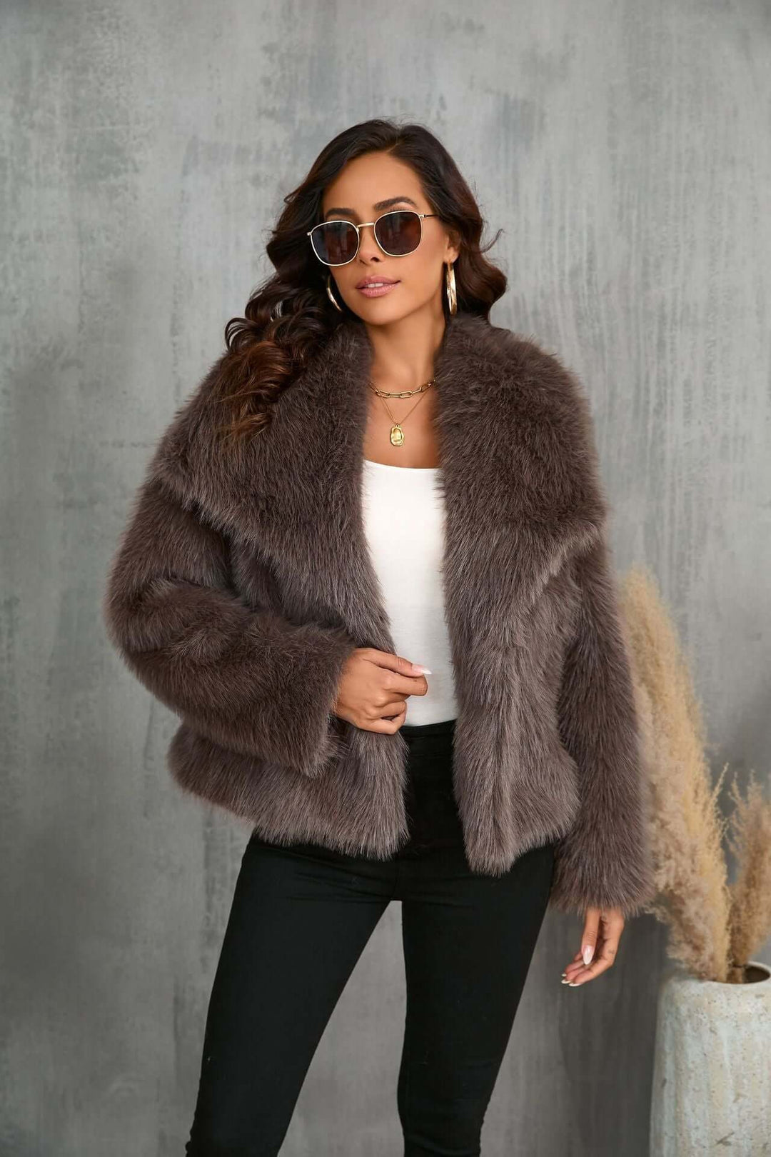 EB | Taupe Kunstpelz Mantel