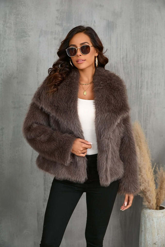 EB | Taupe Kunstpelz Mantel