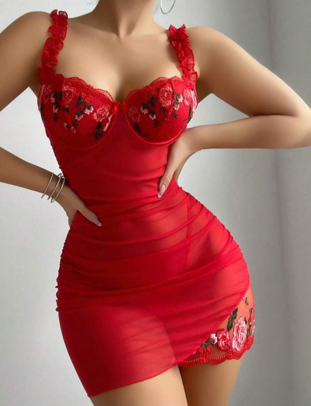 EB | Sexy besticktes Nachthemd