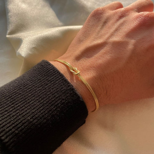 EB | Minimalistisches Armband Liebesknoten